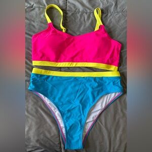 Women’s two piece swim suit - new